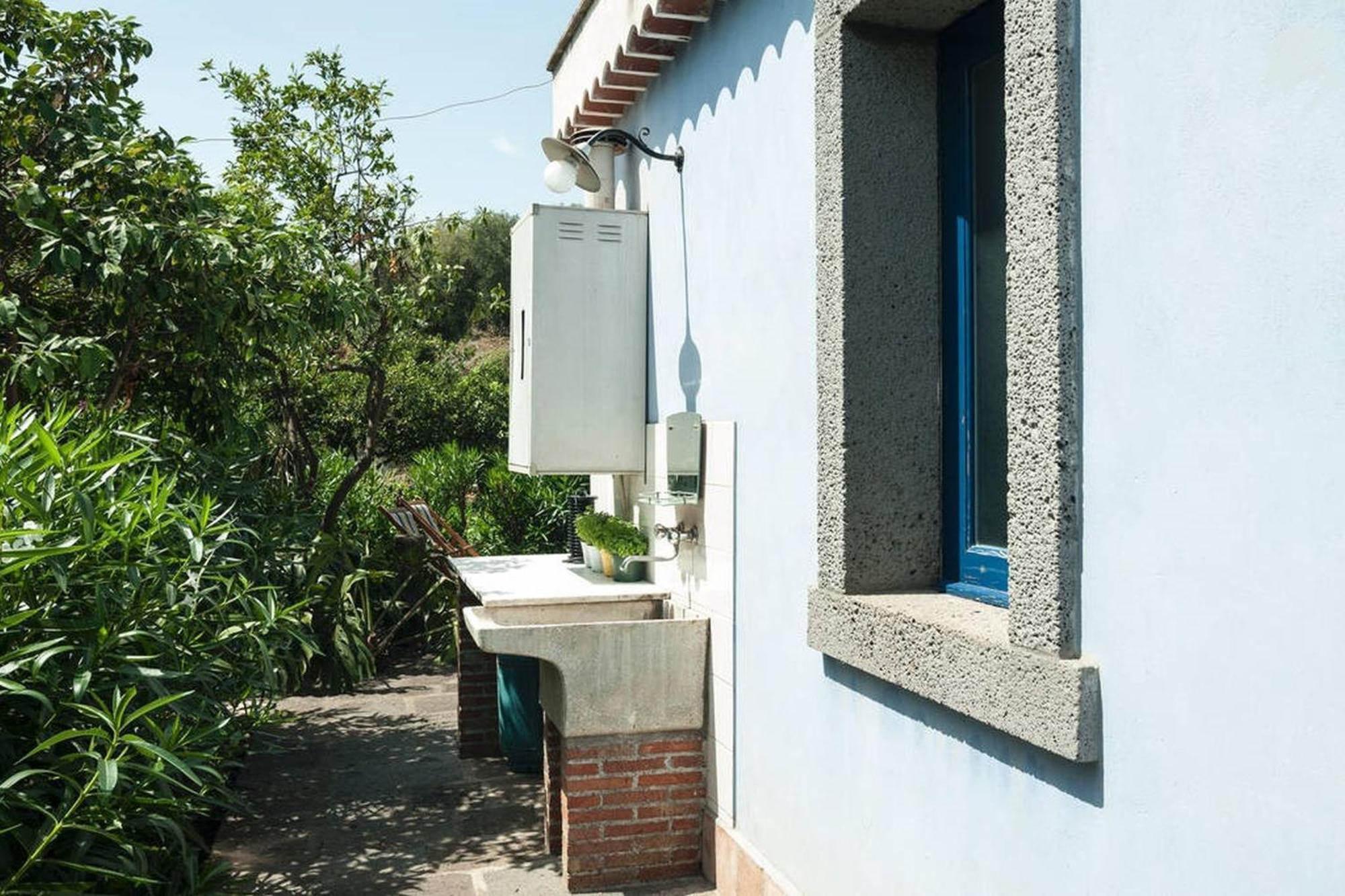 Ferienwohnung Come In Sicily La Pietra Monaca Acireale Zimmer foto