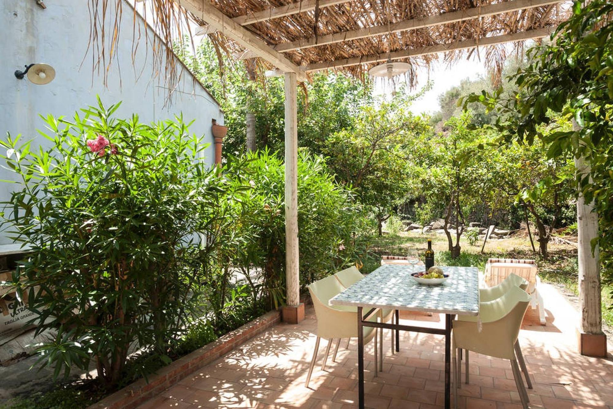 Ferienwohnung Come In Sicily La Pietra Monaca Acireale Zimmer foto